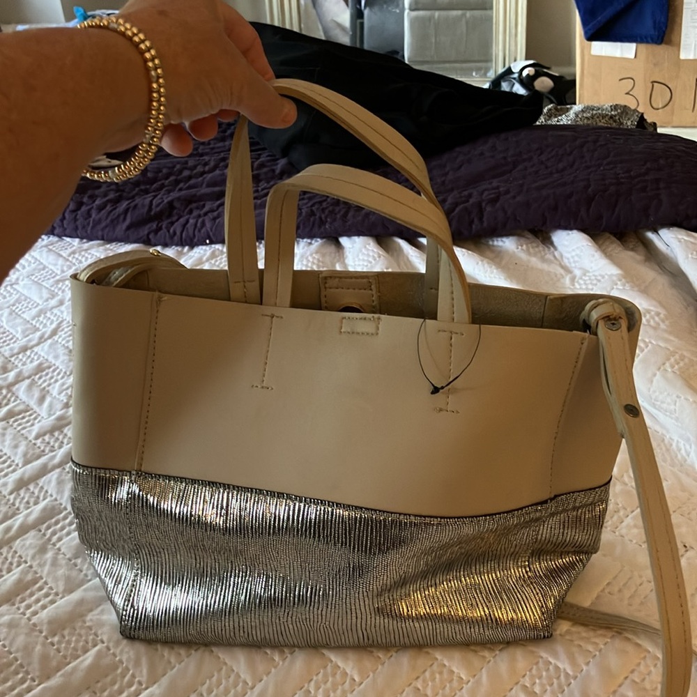 Street level handbag beige and silver